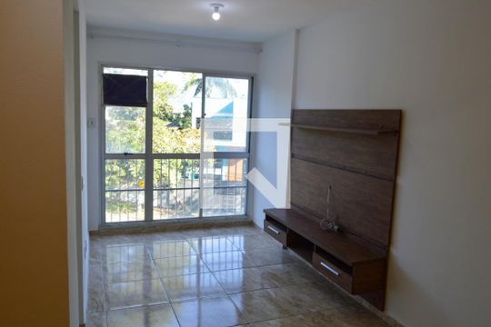 Apartamento para alugar com 2 quartos, 51m² em Pechincha, Rio de Janeiro