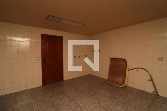 Cozinha de apartamento à venda com 4 quartos, 190m² em Portuguesa, Rio de Janeiro