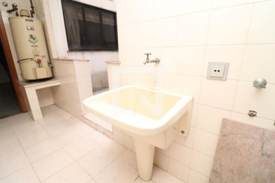 Área de Serviço de apartamento à venda com 4 quartos, 190m² em Portuguesa, Rio de Janeiro