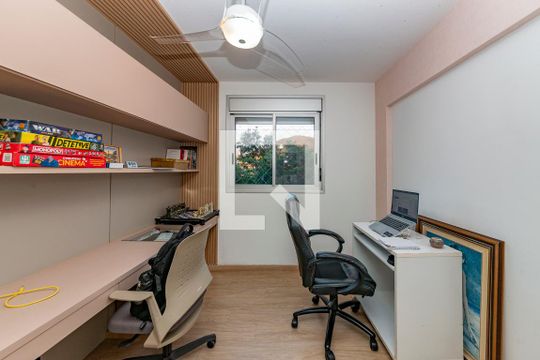 Quarto 3 de apartamento à venda com 4 quartos, 114m² em Buritis, Belo Horizonte