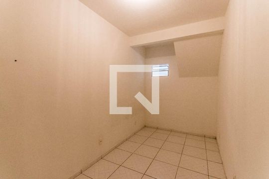 Quarto de casa para alugar com 1 quarto, 58m² em Barreiras, Salvador