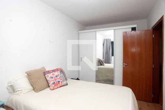 Quarto 1 de apartamento para alugar com 2 quartos, 56m² em Cidade Baixa, Porto Alegre
