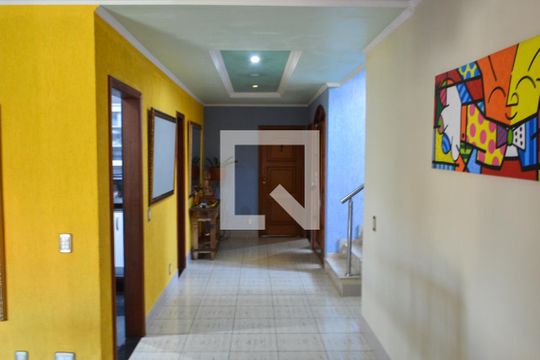 Sala 1 de casa de condomínio para alugar com 4 quartos, 600m² em Pechincha, Rio de Janeiro
