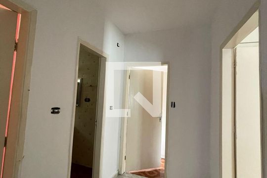 Corredor de casa à venda com 4 quartos, 254m² em Jardim Belem, São Paulo