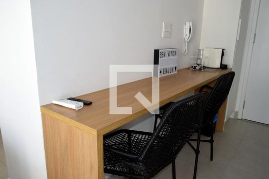 Studio de kitnet/studio para alugar com 1 quarto, 29m² em Pinheiros, São Paulo