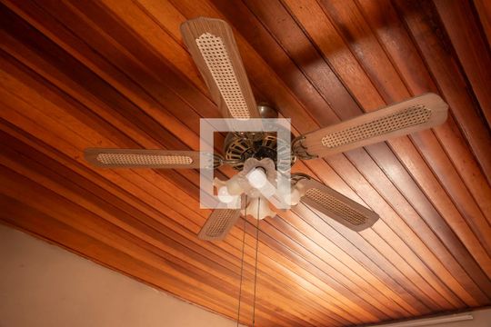 Sala de casa à venda com 2 quartos, 80m² em Vila da Saúde, São Paulo