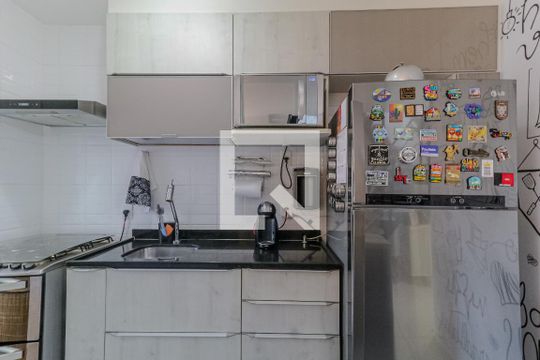 Cozinha de apartamento à venda com 3 quartos, 116m² em Todos Os Santos, Rio de Janeiro