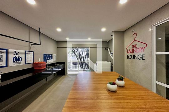 Área Comum de kitnet/studio para alugar com 0 quarto, 28m² em Campo Belo, São Paulo