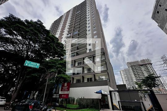 Fachada de kitnet/studio para alugar com 0 quarto, 28m² em Campo Belo, São Paulo