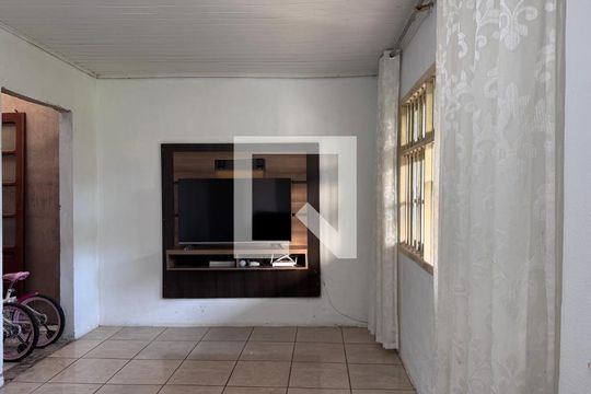 Sala de casa à venda com 2 quartos, 128m² em Santo Andre, São Leopoldo