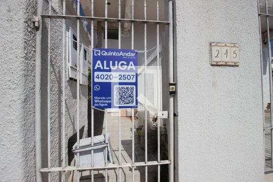 Placa de kitnet/studio para alugar com 1 quarto, 40m² em Central Parque Sorocaba, Sorocaba