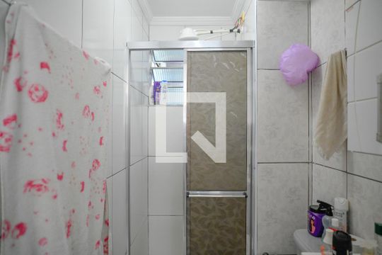 Banheiro de apartamento à venda com 2 quartos, 47m² em Jardim Maria Estela, São Paulo