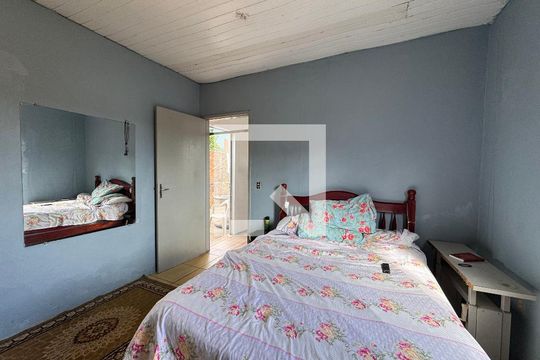 Quarto  de casa à venda com 2 quartos, 80m² em Scharlau, São Leopoldo