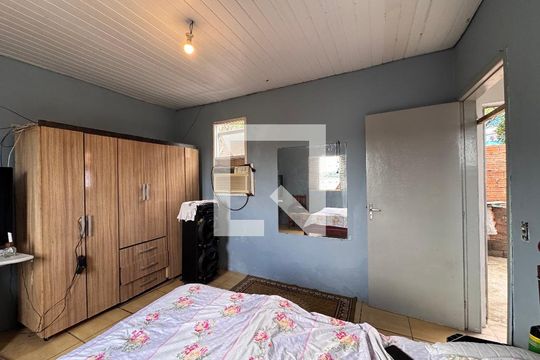 Quarto  de casa à venda com 2 quartos, 80m² em Scharlau, São Leopoldo