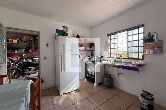 Cozinha de casa à venda com 2 quartos, 80m² em Scharlau, São Leopoldo