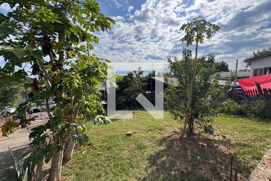 Quintal de casa à venda com 2 quartos, 80m² em Scharlau, São Leopoldo