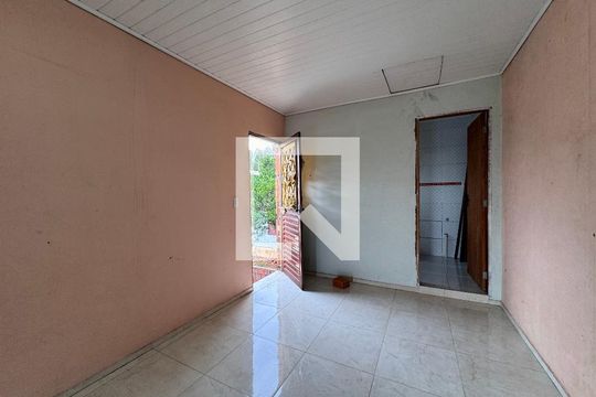 Sala de casa à venda com 2 quartos, 80m² em Scharlau, São Leopoldo