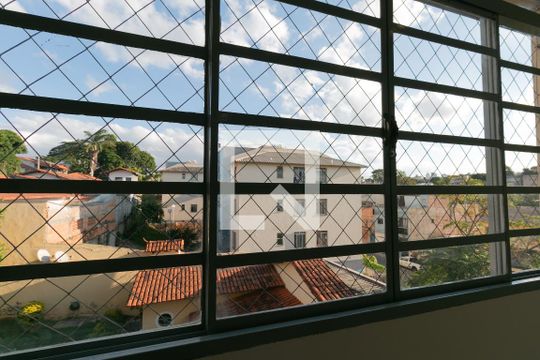 Vista Sala de apartamento para alugar com 2 quartos, 44m² em Copacabana, Belo Horizonte