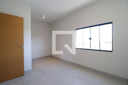 Suíte 2 de casa para alugar com 2 quartos, 85m² em Shopping Park, Uberlândia