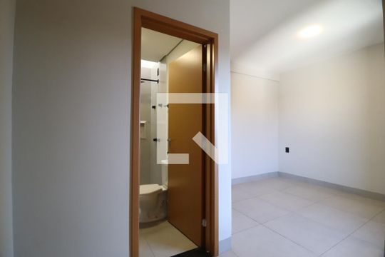  Suíte 1 de casa para alugar com 2 quartos, 85m² em Shopping Park, Uberlândia