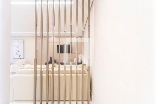 Hall de entrada de apartamento para alugar com 3 quartos, 112m² em Vila Gilda, Santo André