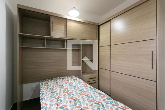 Quarto 1 de apartamento para alugar com 2 quartos, 50m² em Vila Santa Isabel, São Paulo