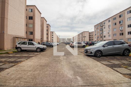 Garagem de apartamento à venda com 2 quartos, 42m² em Sarandi, Porto Alegre