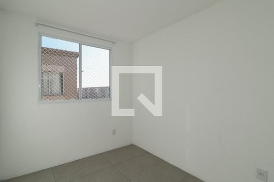 Quarto de apartamento à venda com 2 quartos, 46m² em Sarandi, Porto Alegre