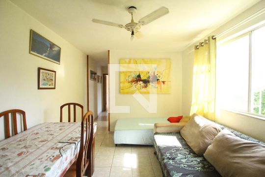 Sala de apartamento à venda com 2 quartos, 55m² em Camorim, Rio de Janeiro