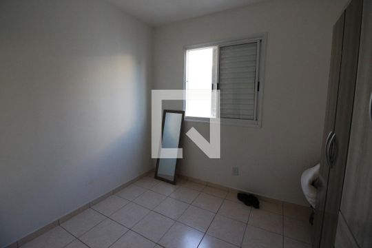 Quarto 2 de apartamento à venda com 2 quartos, 49m² em Quitaúna, Osasco