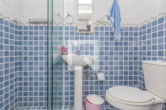 Banheiro de apartamento para alugar com 3 quartos, 90m² em Aclimação, São Paulo