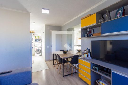 Sala de apartamento à venda com 2 quartos, 41m² em Estância Velha, Canoas