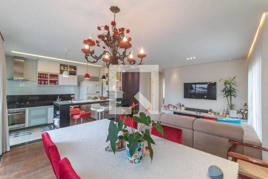 Sala de apartamento à venda com 2 quartos, 107m² em Vila Guarani (zona Sul), São Paulo