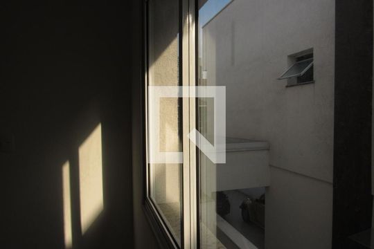 Vista da Ante-sala da Suíte 1 de casa à venda com 3 quartos, 145m² em Bussocaba, Osasco