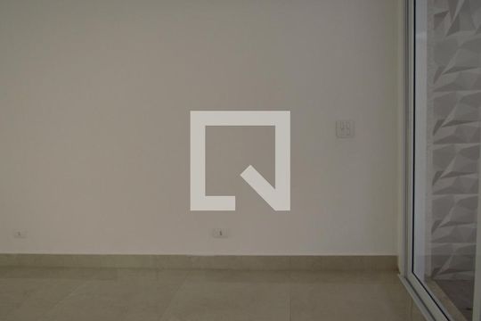 Sala de casa à venda com 3 quartos, 145m² em Bussocaba, Osasco