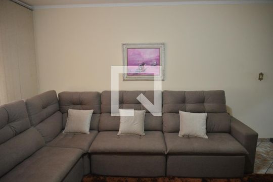 Sala de casa à venda com 4 quartos, 267m² em Parque Oratório, Santo André