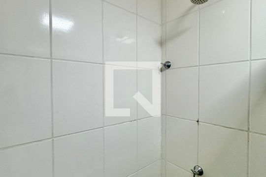Banheiro Social de apartamento para alugar com 2 quartos, 44m² em Ponte Sao Joao, Jundiaí