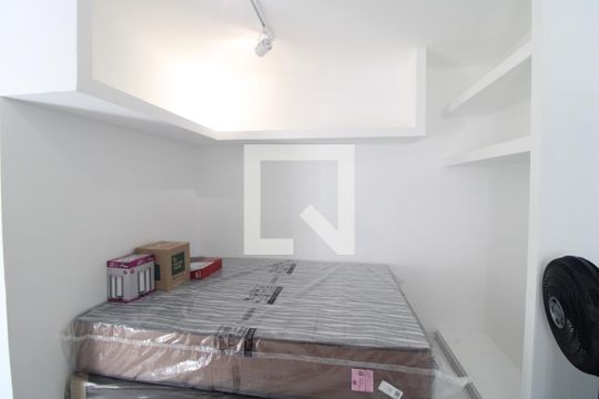 Studio de kitnet/studio para alugar com 1 quarto, 13m² em Jardim Taquaral, São Paulo