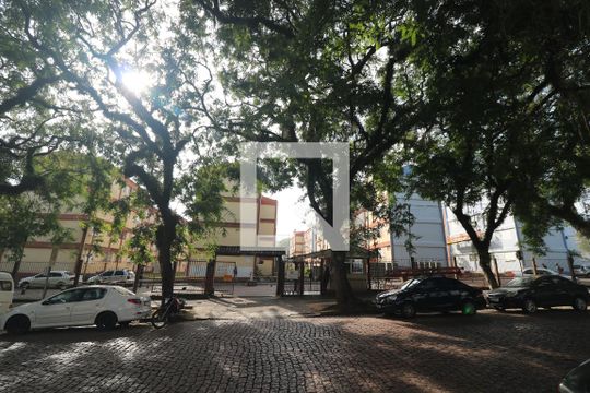 Fachada do Condomínio de apartamento à venda com 1 quarto, 41m² em Camaquã, Porto Alegre
