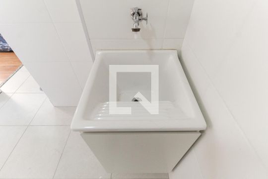 Área de Serviço de apartamento para alugar com 2 quartos, 32m² em Colônia (zona Leste), São Paulo