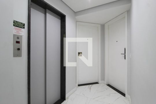 Hall de Entrada de apartamento à venda com 3 quartos, 220m² em Indianópolis, São Paulo