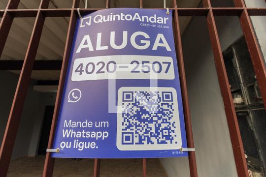 Plaquinha de casa para alugar com 1 quarto, 42m² em Cidade Nitro Operária, São Paulo
