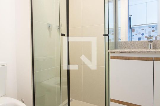 Banheiro de apartamento à venda com 1 quarto, 26m² em Planalto Paulista, São Paulo