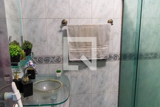 Banheiro 2 de casa à venda com 3 quartos, 230m² em Barreto, Niterói
