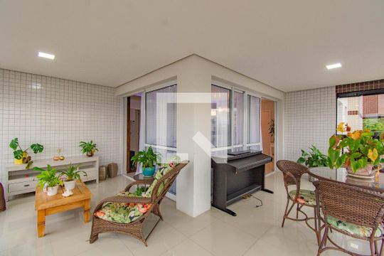 Varanda gourmet de apartamento à venda com 3 quartos, 156m² em Centro, Canoas