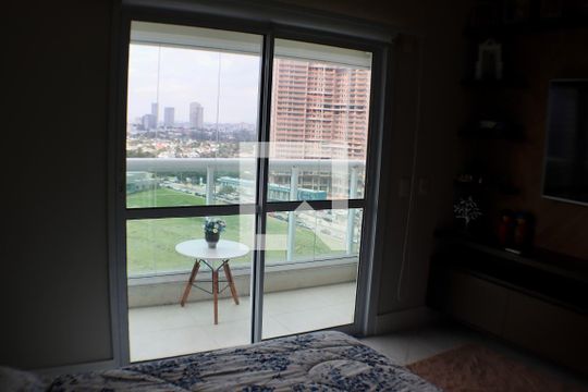 Suíte 1 de apartamento à venda com 3 quartos, 200m² em Alphaville Empresarial, Barueri