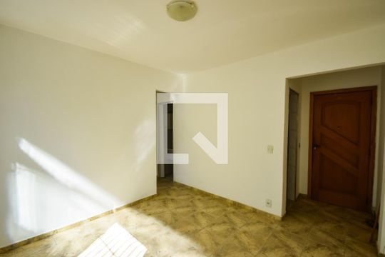 Sala de apartamento à venda com 2 quartos, 56m² em Pilares, Rio de Janeiro