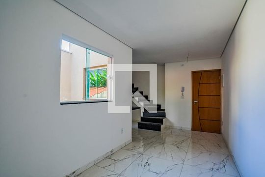 Sala de apartamento à venda com 2 quartos, 92m² em Vila Curuçá, Santo André