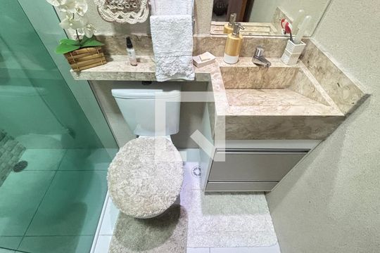 Banheiro Social de apartamento à venda com 3 quartos, 80m² em Vila Metalúrgica, Santo André