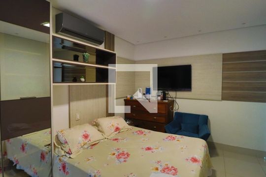 Suíte 2 de casa de condomínio para alugar com 5 quartos, 400m² em Gávea, Uberlândia